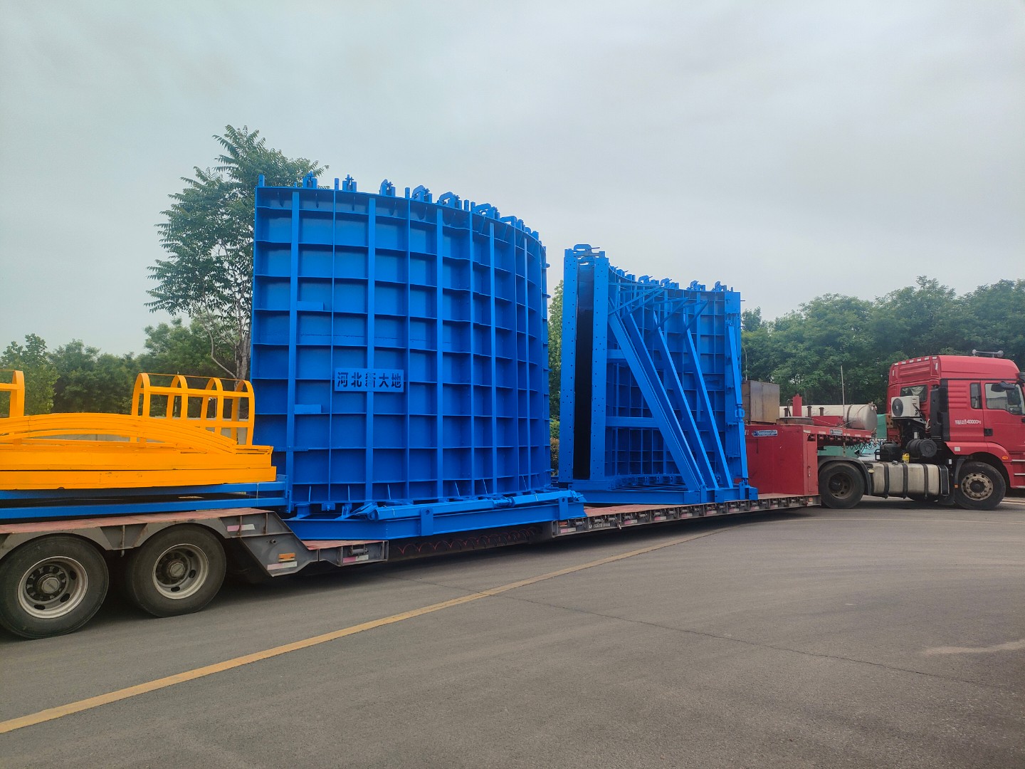 河北新大地多線(xiàn)產(chǎn)品發(fā)運(yùn)，助推基建行業(yè)提質(zhì)增效